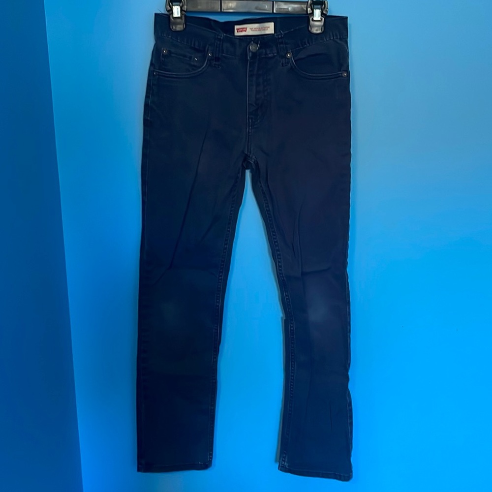 Men’s or youth Levi’s 502 jeans size 28/28 lightweight brushed blue